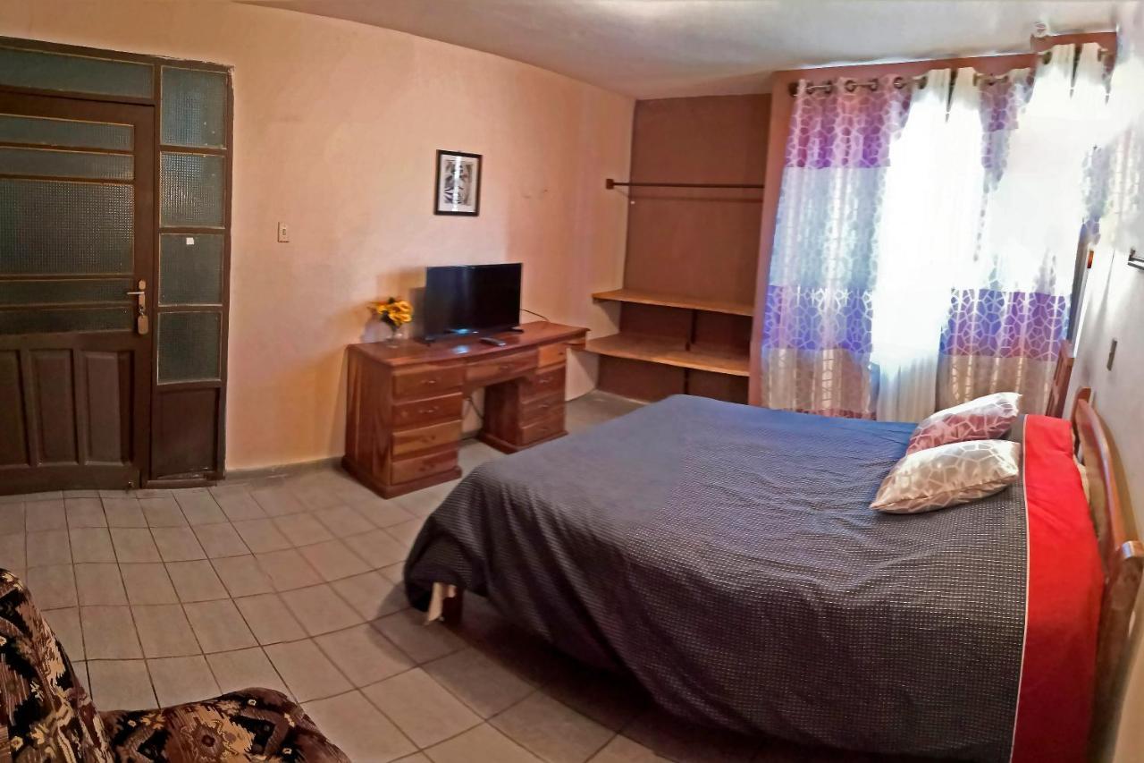 Casa Discreta Cochabamba Hotell Eksteriør bilde